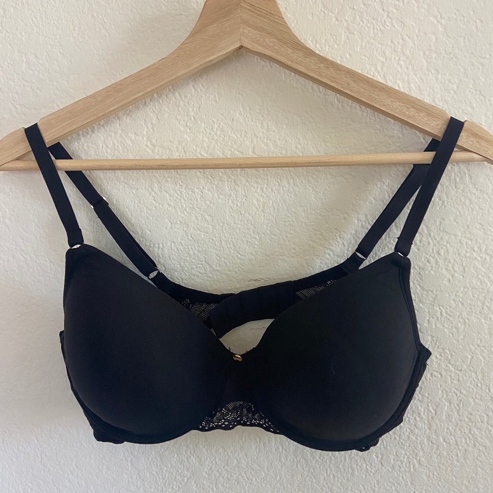 Natori Black Bra